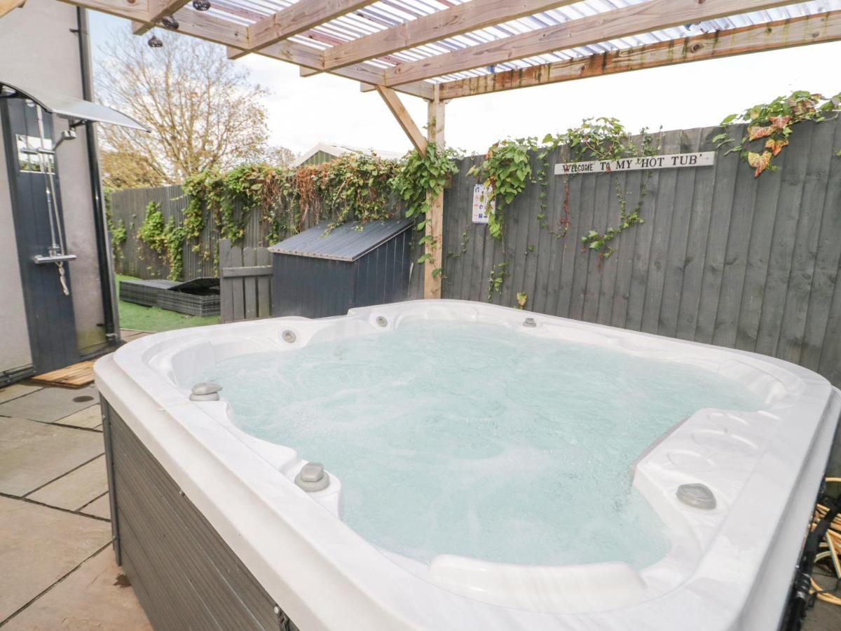 Hunters Cottage Benllech Kültér fotó